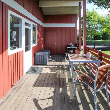 Pet Friendly In Samso With Kitchen Ballen